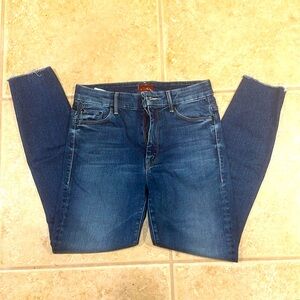 MOTHER Jeans High Waisted Looker Ankle Fray size 27